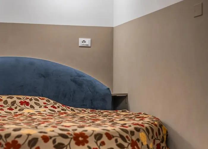 Window On 아파트 *